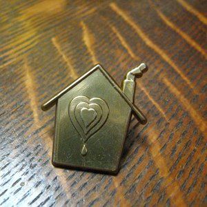 ❤️ House Of Love Vintage Lapel Pin